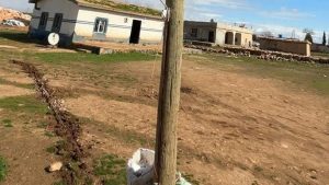Ahşap Direğin İçinin Oyulduğu Kaçak Hattı Şanlıurfa’da Gün Yüzüne Çıktı