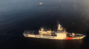 Finike Açıklarında Kaçak Göçmen Operasyonu: Son Dakika Gelişmeleri ve Görgü Tanıkları