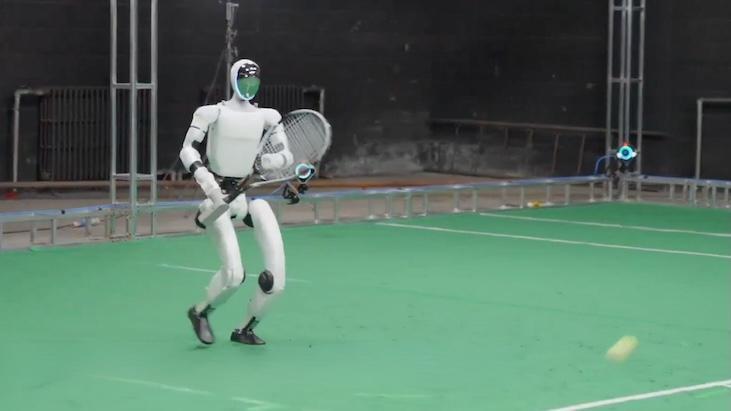 Galbot Robotics’in İnsan Oyuncuyla Tenis Yeteneğini Gören Robotu: Unitree G1 ile Dinamik Ralliler