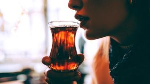 Günlük Çay Tüketiminin Sağlığa Yararları ve Dikkat Edilmesi Gerekenler