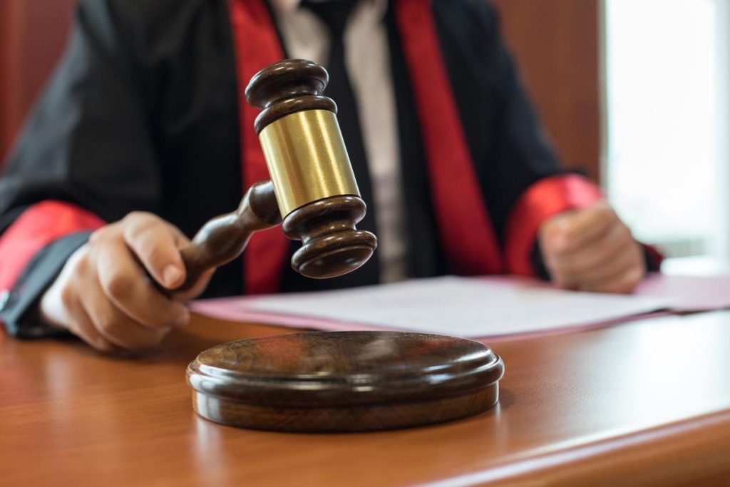 İşten Çıkarılan Kiracının Teslim Bildirimi: 1 Yıllık Sözleşmede Erken Tahliye ve Hukuki Sonuçlar