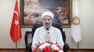 Kadir Gecesi: Kur’an-ı Kerim’in indirilişinin ve af kapısının derin anlamı