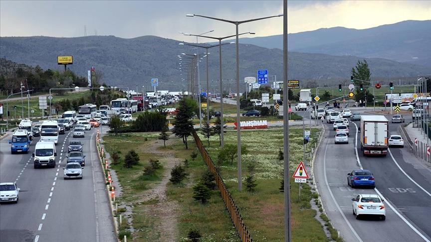 Kırıkkale’de Kilit Kavşak Denetimleri: Şehirlerarası Yollarda Güvenli Seyahat İçin Uygulamalar Sıkılaştırıldı