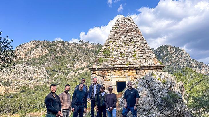 Marmaris’te Tarihi Piramit Mezarı İçin Yeniden İnşaata Yönelik Araştırma ve Koruma Çalışmaları