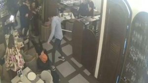 Mezitli Belediye Başkanı Tuncer’in Restoranda Yaşanan Kavga Gecesi