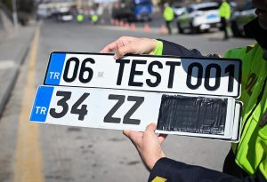 Plaka Düzenlemesi ve Cezalar Hakkında Güncel Gelişmeler: Uzatma ve Yoğunluk İçin Yeni Adımlar