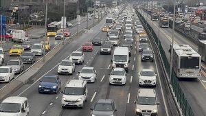 Ramazan Bayramı Ulaşım Verileri: Karayolu, Demiryolu ve Havalimanlarında 4 Günlük Trafik Yoğunluğu