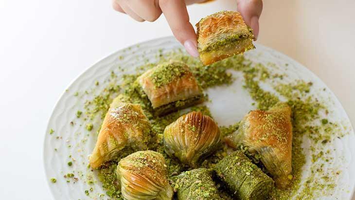 Şeker ve Tatlı Tüketimini Zamanında ve Dikkatli Yönetmenin Sağlık Üzerindeki Etkileri