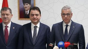 Türkiye Sağlıkta Üreten Modelin Yeni Ağırlığını Yansıtıyor: Yeşilay ve TÜSEB İş Birliğiyle Bağımlılıkla Mücadele Vurgusu