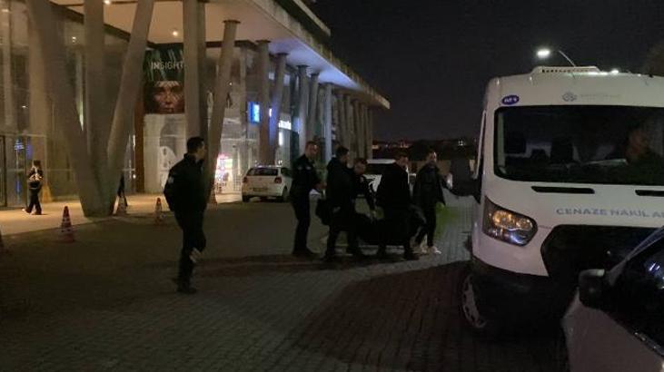 Ankara’dan İstanbul’a Barışma İçin Gelen Şahıs, Eşiyle Yaşanan Tartışmada Oğlunu ve Kadını Vurdu