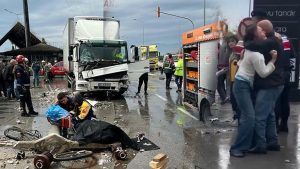 Aydın Köşk’te Kırmızı Işık İhlali Sonucu Meydana Gelen Trafik Kazasında Yaşamını Yitiren Bisiklet Sürücüsünün Ardında Büyüleyen Acı