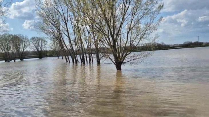 Edirne’de Yağışlar ve Meriç Taşkını: Alanlarda Oluşan Tehlikeli Durumlar ve Yetkili Uyarılar