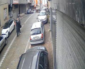 Esenyurt’ta İki Kadının Şiddet Olayı Kameralara Yansıdı
