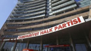 CHP Milletvekillerinin Olağanüstü Kurultay Çağrısı ve İlkesel Fotoğraf