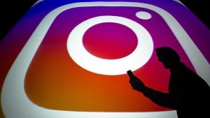 Instagram Carousel İçeriklerinde Çoklu Açıklama Özelliği Kullanıma Sunuldu