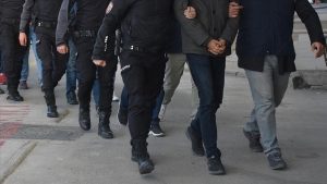 İstanbul ve Altı Şehirde Sahte Dolar Sirkülasyonu: 9 Girişimci Yakalandı