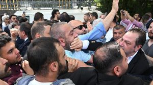 Meclis Önünde Gerginlik ve Sonrası Gelişmeler: Kılıçdaroğlu ve Özel’i Destekleyen Partililer