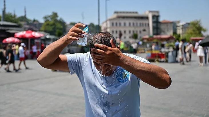 Avrupa’dan Gelen Sıcak Dalgası Türkiye’yi Vuruyor: Hafta Sonundan İtibaren Reyting ve Sağlık Uyarıları Artıyor