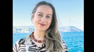 Civarda Kaybolanlar Üzerine Söyleşi: Edebiyatın Şifa ve Sembolik Yolculuğu