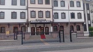Güneyce’de Aile İçinde Yaşanan Silahlı Olayda İki Kişi Hayatını Kaybetti