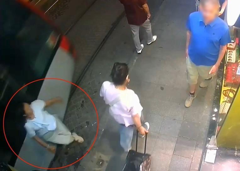 İstanbul Fatih’te Tramvay Kazası ve Hız Uyarıları İçeren Bölge Haber Özeti