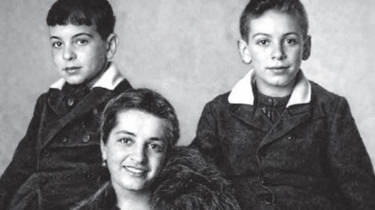 Macide Mustafa: Sarayın İçinden Yansıyan Bir Yaşam Mücadelesi