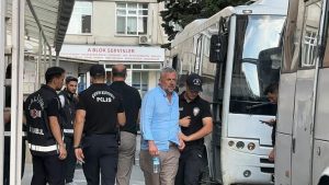Kuşadası Belediyesi’ne Yönelik Rüşvet ve İrtikap Soruşturması: Eş Zamanlı Operasyonlar ve Gözaltılar