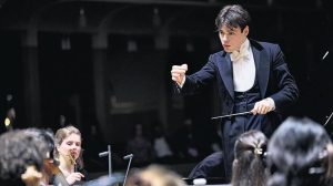 Aspendos’ta Carmina Burana’yı Yöneten Genç Şef: Gelenekten Geleceğe Müzik Yolculuğu