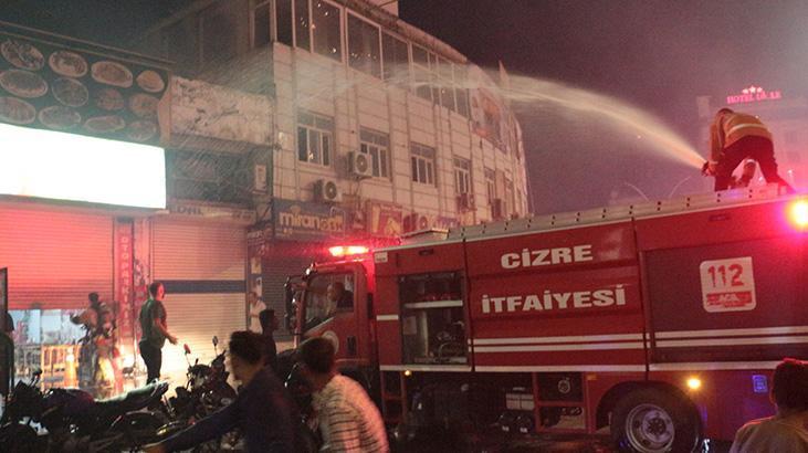 Cizre’de Kutlama Sırasında Yaşanan Yangın ve Yaralanan İtfaiye Personeli
