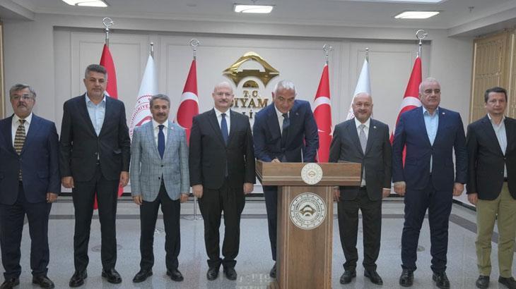 Perre Antik Kenti ve Adıyaman’da Restore Edilen Tarihî Eserler: Bakan Ersoy’un Ziyaret Raporu