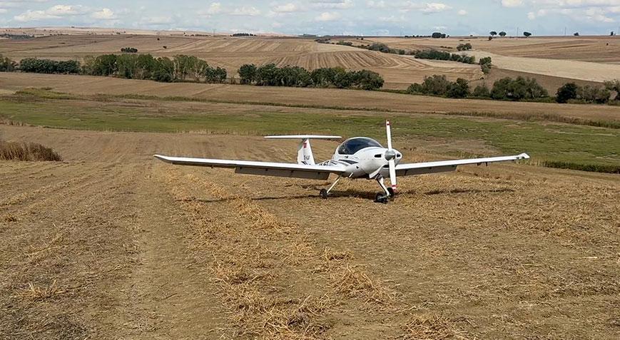 Tekirdağ’da Uçuş İnişi: Eğitim Uçağı Zorunlu İniş Yaparken Meydana Gelen Olay