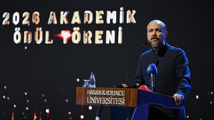 Hasan Kalyoncu Üniversitesi’nde Akademik Ödül Töreniyle Gençlerle Buluşma