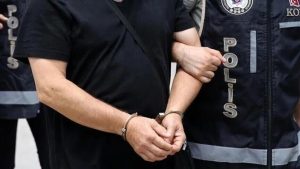 İzmir ve Çevresinde Tefecilik Operasyonunda 13 Şüpheli Gözaltında